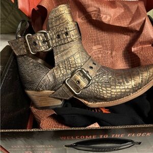 Freebird Mayhem Boots. Size 10.